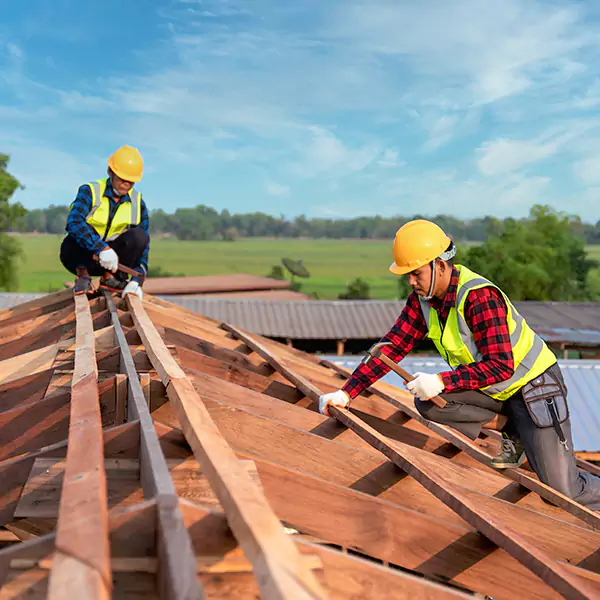 Why Lombard, IL Property Owners Trust Lombard Roofing Pro for Garage Roof Replacement?